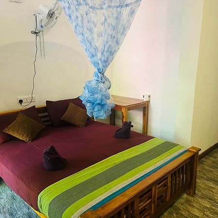 Pearl Bungalow Trincomalee Bagian luar foto
