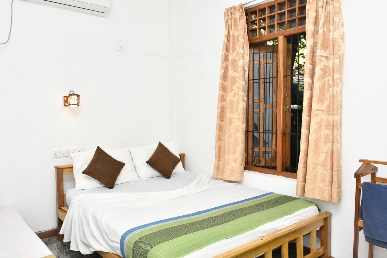Pearl Bungalow Trincomalee Bagian luar foto