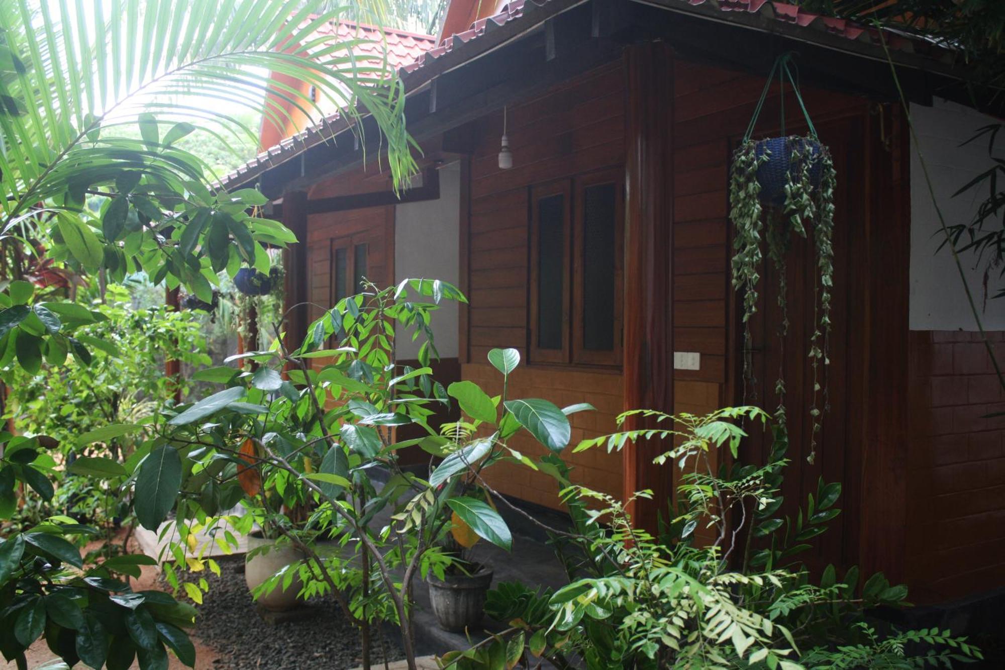 Pearl Bungalow Trincomalee Bagian luar foto