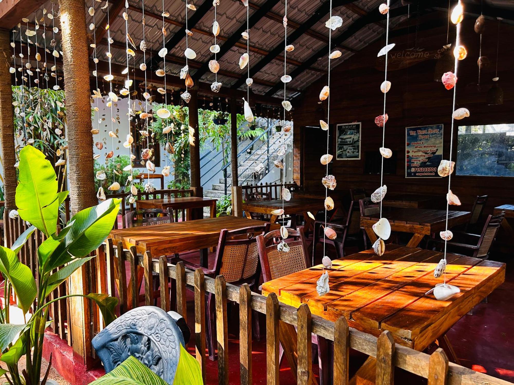 Pearl Bungalow Trincomalee Bagian luar foto